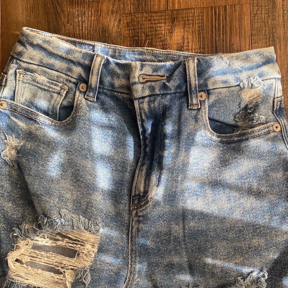 American Eagle Outfitters Distressed Denim Boyfriend Jeans - Picture 6 of 12
